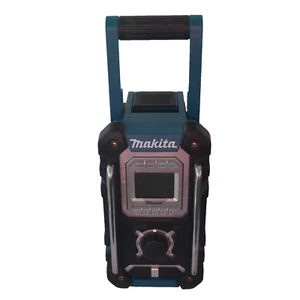 Makita DMR108 Jobsite portable radio stereo with Bluetooth, AUX in & USB - Picture 1 of 9