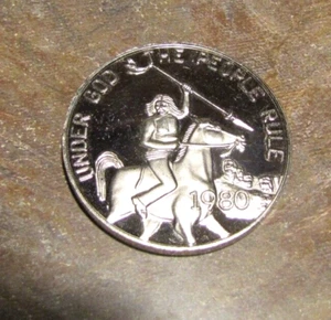 CAVALLO INDIANO 1980 SUD DAKOTA COSÌ CHIAMATO DOLLARO medaglia brillante unc. Cammeo - Foto 1 di 2