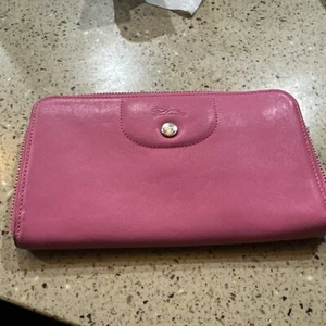 longchamp wallets for women - Picture 1 of 3