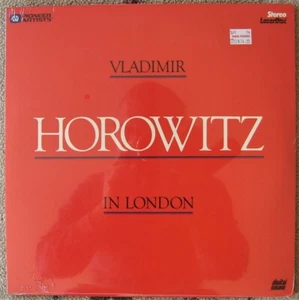 Vladimir HOROWITZ in LONDON 1982 Piano Sonatas Scarlatti Chopin NEW LASERDISC - Foto 1 di 5