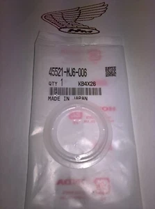 Honda CB750 K0, to K6, F1 SOHC, Master Cylinder Diaphragm Plate 45521-300-000 - Picture 1 of 1