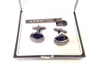 $70 Geoffrey Beene Mens Black Gunmetal Dress Cuffs Shirt Cufflinks W/ Tie Clip - Picture 1 of 1