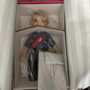 Marie Osmond Disney Store Adora Beau Pin Trader Doll NRFB - Picture 1 of 11