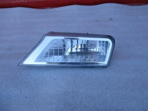 2008-2012 Jeep Liberty Driver Left Park Turn Light Turn Signal - Picture 1 of 7