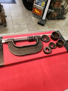 Juego de 6 piezas de prensa de rótulas Snap-on Tools CJ76D10 EN estado de funcionamiento vintage - Imagen 1 de 9
