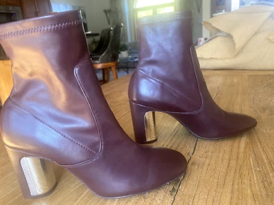 Botines Zara Borgoña 38 Foto 1 de 4