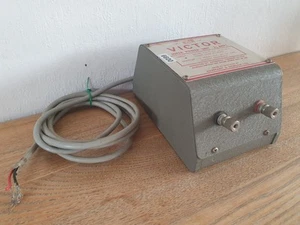 Quality H & M Victor 240V to 12VDC @ 2.5A, 40w Isolation Transformer Rectifier. - Picture 1 of 24