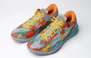 Kobe 8 Venice Beach (2013) - Picture 1 of 1