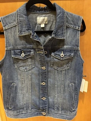 Women Casual Sleeveless Denim Vest Blue Jean Jacket M Med Hinge Nordstrom - NWT - Image 1 of 4