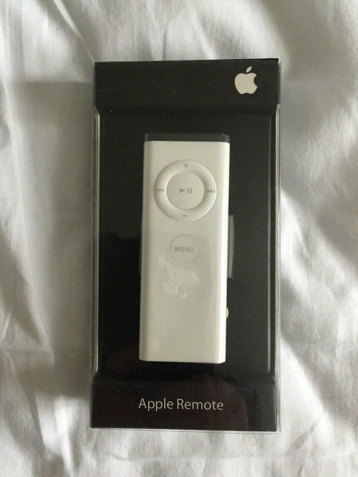 TELECOMANDO INFRAROSSI APPLE REMOTE MA128G/A APPLE TV MACBOOK IMAC MINI NUOVO - Immagine 1 di 2