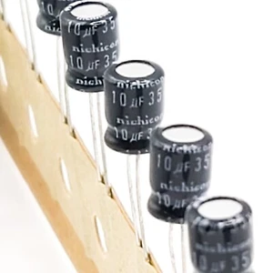 10pcs Nichicon 10uf 35v Miniature Radial Electrolytic Capacitors 5.2mm x 7.3mm - Picture 1 of 4