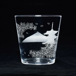 Made in Japan Art Whiskey Sake Glass βπΌ Pagoda + Mt. Fuji 340ml Perfect Gift - Picture 1 of 6