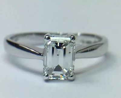 1.50 Ct Emerald 14k White Gold IGI GIA Certified Lab Grown Wedding Diamond Ring - Image 1 of 4