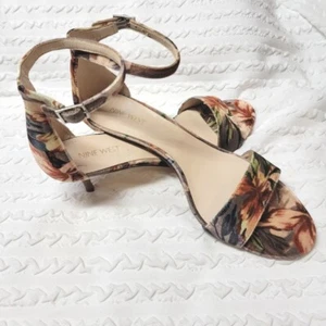 Vintage Y2K Nine West Sandal Sz 9.5M Taupe Floral kitten Heel Ankle Strap - Picture 1 of 11