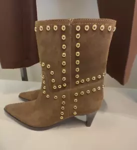 ZARA BNWT 2025. BROWN SPLIT SUEDE STUDDED ANKLE BOOTS. 2105/510/105 - Picture 1 of 8
