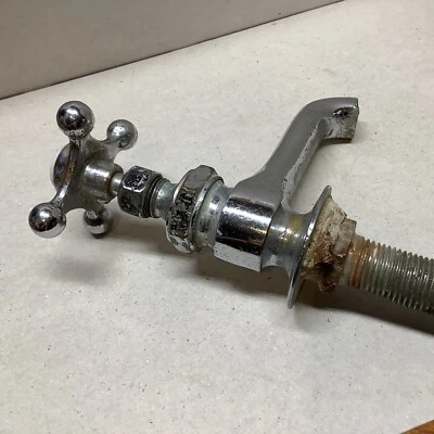 Grifo de agua caliente vintage para bañera salvamento arquitectónico P131 Foto 1 de 4