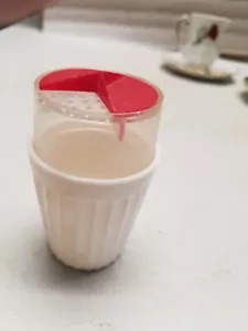 Vintage Plastic Salt Shaker (M) - Picture 1 of 8