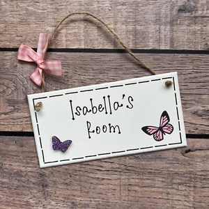 Mädchen Schmetterling Türschild Plakette personalisierter Name Kinderzimmer Schlafzimmer Babyzimmer gif - Bild 1 von 4