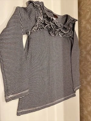 Tea Collection Girl’s Size 5 Long Sleeve Black & White Striped Top - Image 1 of 3