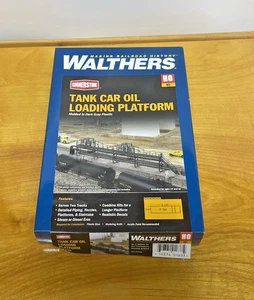 Walthers Cornerstone HO Scale Tank Car Oil Loading Platform #933-3104 - Picture 1 of 4