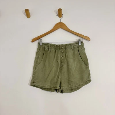 Bella Dahl Pull On Button Front Paperbag Olive Green Relaxed Fit Shorts Size XS - Image 1 of 4