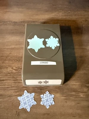 Пробойник для рукоделия из бумаги Stampin Up ~ пробойник для снега - Изображение 1 из 2