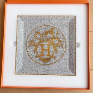 Hermes Dessert Bread Plate Mosaique Au 24 Gold Tableware Dish Tray Auth New Box - Picture 1 of 8