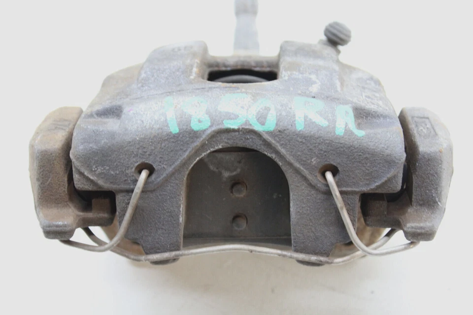 Volvo S60 2008 pinza de freno trasera derecha OEM Foto 1 de 4