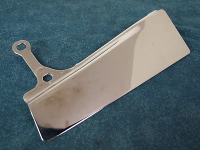 Protector de caja de correa de transmisión inferior 2006 Suzuki LS650 Boulevard S40 Foto 1 de 3