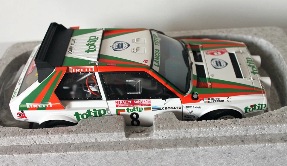 LANCIA DELTA S4 RALLY SANREMO 1986 N.8 G.CERRI/D.CERRATO 88618 - Autoart 1/18 - Immagine 1 di 4