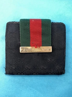 CARTERA VINTAGE AUTÉNTICA GUCCI WEB RAYAS NEGRA LONA LOGO CON PLACA DORADA ITALIA Foto 1 de 4