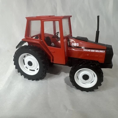 Damaged Velsa Volvo BM Valnet 805 Model Tractor Plastic Farm Finland 5” - Image 1 of 4