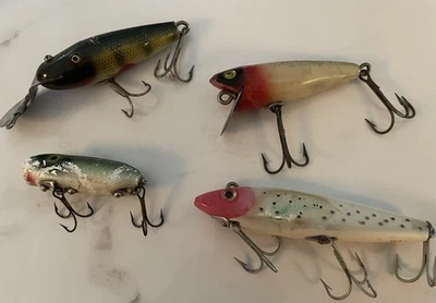 Vintage (4) Lure Lot South Bend Spin Oreno, TT11, CCB, Shakespeare Wood - Image 1 of 4