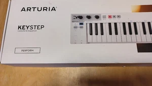 Arturia Keystep - gebraucht - kein Netzteil ! siehe Beschreibung - Bild 1 von 3