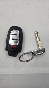 OEM AUDI SMART KEY FOB KEYLESS REMOTE ALARM 8T0.959.754 A / Used - Picture 1 of 5