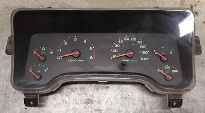 Grupo medidor velocímetro Jeep TJ Wrangler 180K P56047016AD 2003-2004 ENVÍO GRATUITO Foto 1 de 4