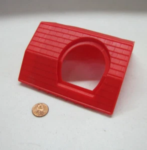 Lincoln Logs RED HOUSE ROOF Curved Window Hasbro Replacement Part Building Piece - Picture 1 of 3