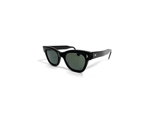 Vintage 1950s Unbranded French Sunglasses Black Frame Green Lens 46-20 - Picture 1 of 4