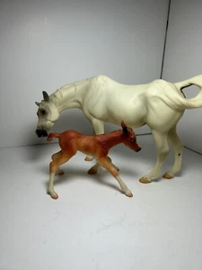 Breyer Retired 1175 Susecion Mold 580 & Le Fire Mold 581 2002-2005 - Picture 1 of 10