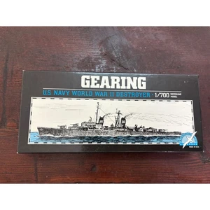 GEARING U.S. Navy WWII Destroyer 1/700 Waterline Model Albatross Bausatz - Bild 1 von 6