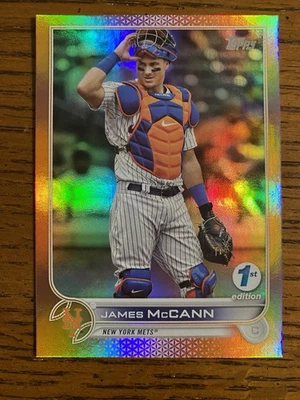 2022 Topps Series 1 1st Edition Hot Pink /10 James McCann #256 Mets - Image 1 of 3
