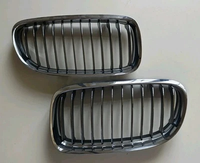 2PCS FOR BMW E90 E91 LCI 323i 325i 330i 335i Front L&R Chrome Kidney Grille Kit - Image 1 of 4