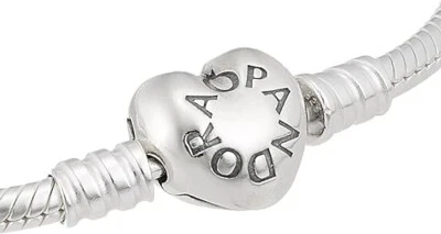 Pandora Moments Schlangen-Gliederarmband mit Herz-Verschluss 590719-19 - Bild 1 von 2