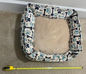 BRAND NEW Bone and Paw Cuddler Dog Bed- Petsmart For SMALL Dogs - Picture 1 of 2