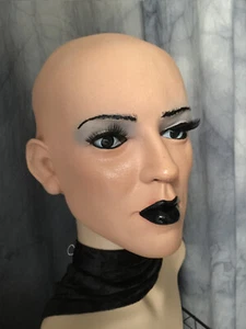 Latexmaske DARK JENNY +WIMPERN  Frauengesicht Crossdresser Frau Weiblich Gothic - Bild 1 von 6