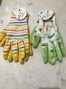 Lot of 2 Garden & Activities Golden Gloves 8+ Medium New - Picture 1 of 3