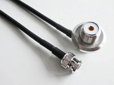 BNC plug to SO239 UHF VHF bulkhead 90°for car radio antenna mount RG58 cable 1M - Image 1 of 2