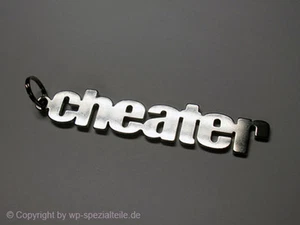 CHEATER Schlüsselanhänger Cheat CSS FIFA 2013 Star Wars Singstar PS2 Sims WoW PC - Bild 1 von 1