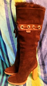 Botas Gucci para mujer marrón visón gamuza punta almendra talla 6B (suela dañada) - Imagen 1 de 22