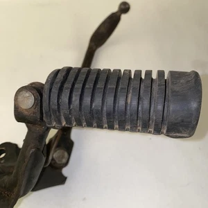 1971 CL350 Honda Scrambler Drivers Foot Rest Foot Pegs KICKSTAND VTG OEM NICE - Picture 1 of 11
